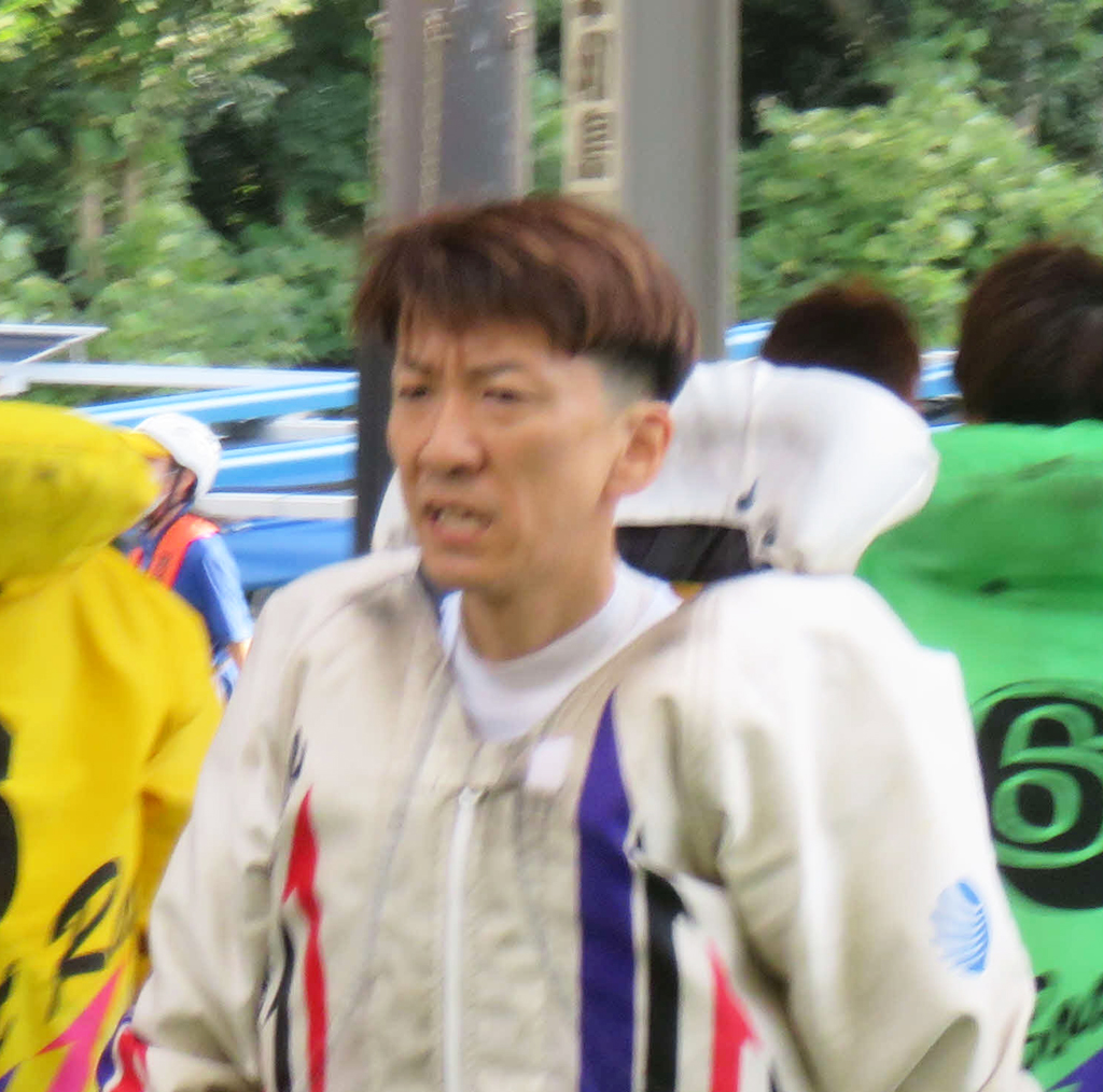 斉藤仁が初日メインの東京ベイ選抜を勝利。しかし、すんなりイン逃げでなかっただけに、ちょっと表情も厳しい（撮影・中川純）
