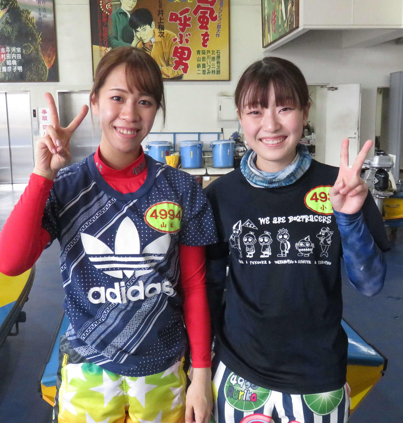 佐賀の元気娘・小芦るり華（右）と山本梨菜が健闘を誓い合う