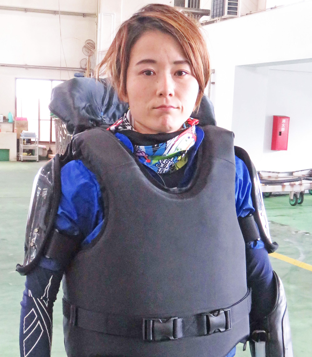 良機を引いて気合十分の平高奈菜