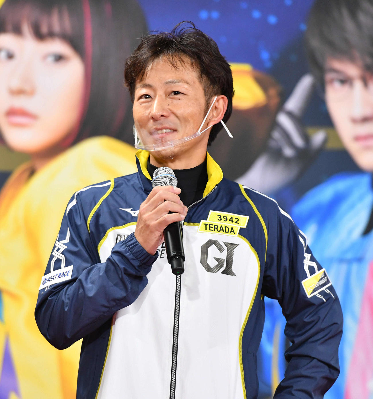 BBCトーナメント優勝戦を制し、笑顔で会見を行う寺田祥（撮影・岩下翔太）