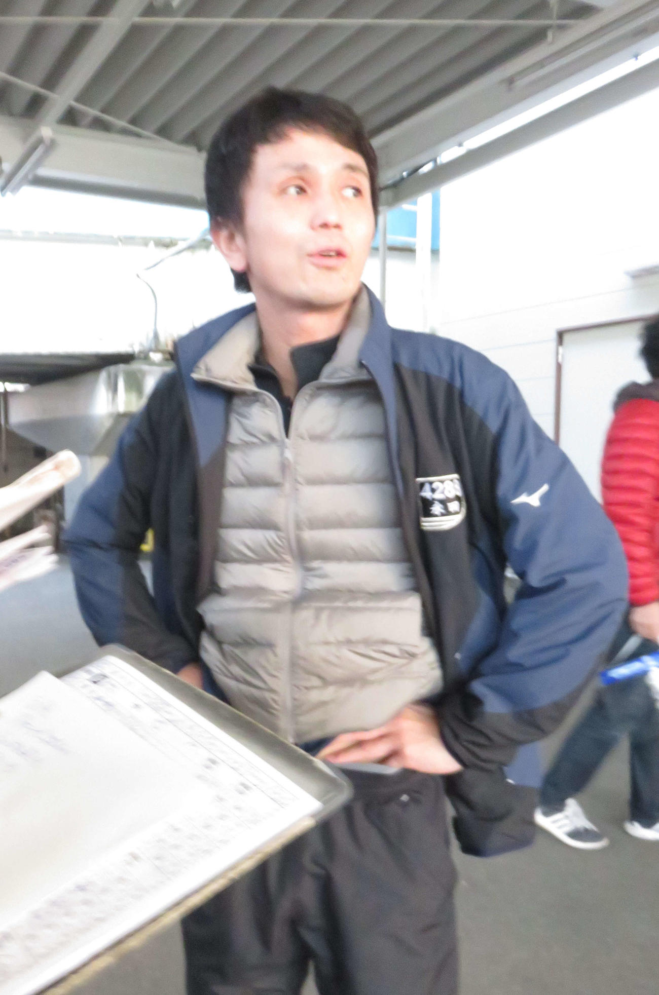 優勝戦へ抱負を話す永田啓二