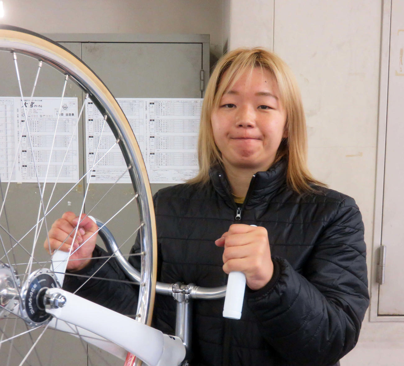 セッティングを変えて手応えを得た鈴木美教（撮影・中野公博）