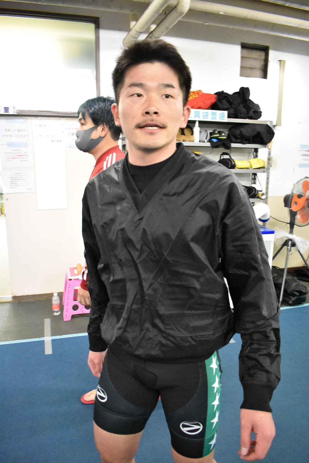 復調した宇佐見優介が新人に真っ向勝負を挑む（撮影・松井律）