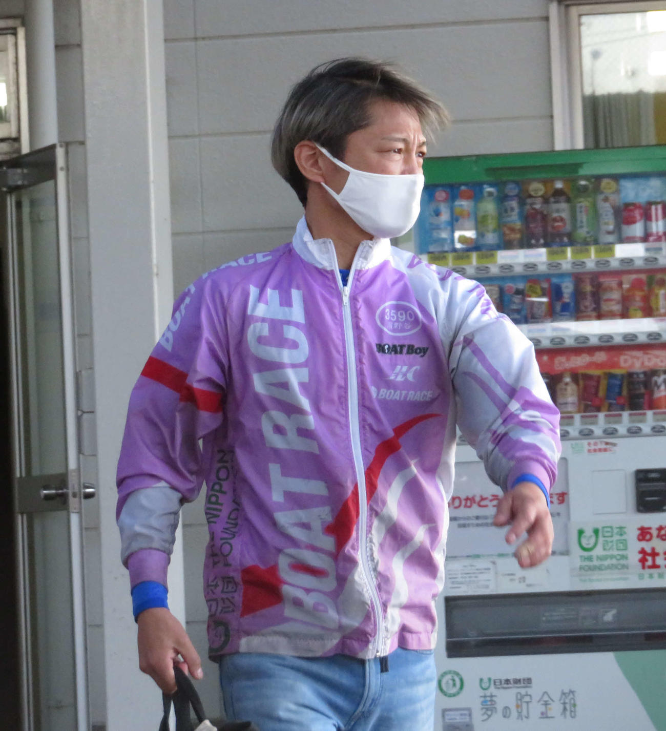 浜野谷憲吾が多摩川正月シリーズの主役を務める（撮影・古村亮）