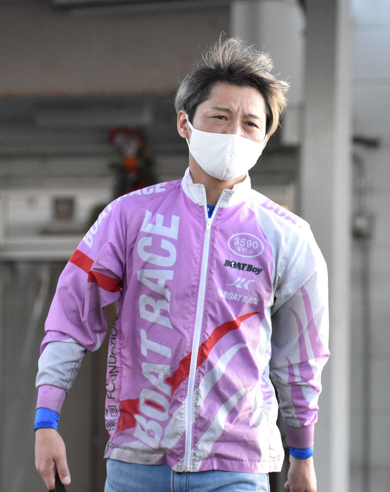 浜野谷憲吾が初日連勝と最高の滑り出しを決めた（撮影・古村亮）