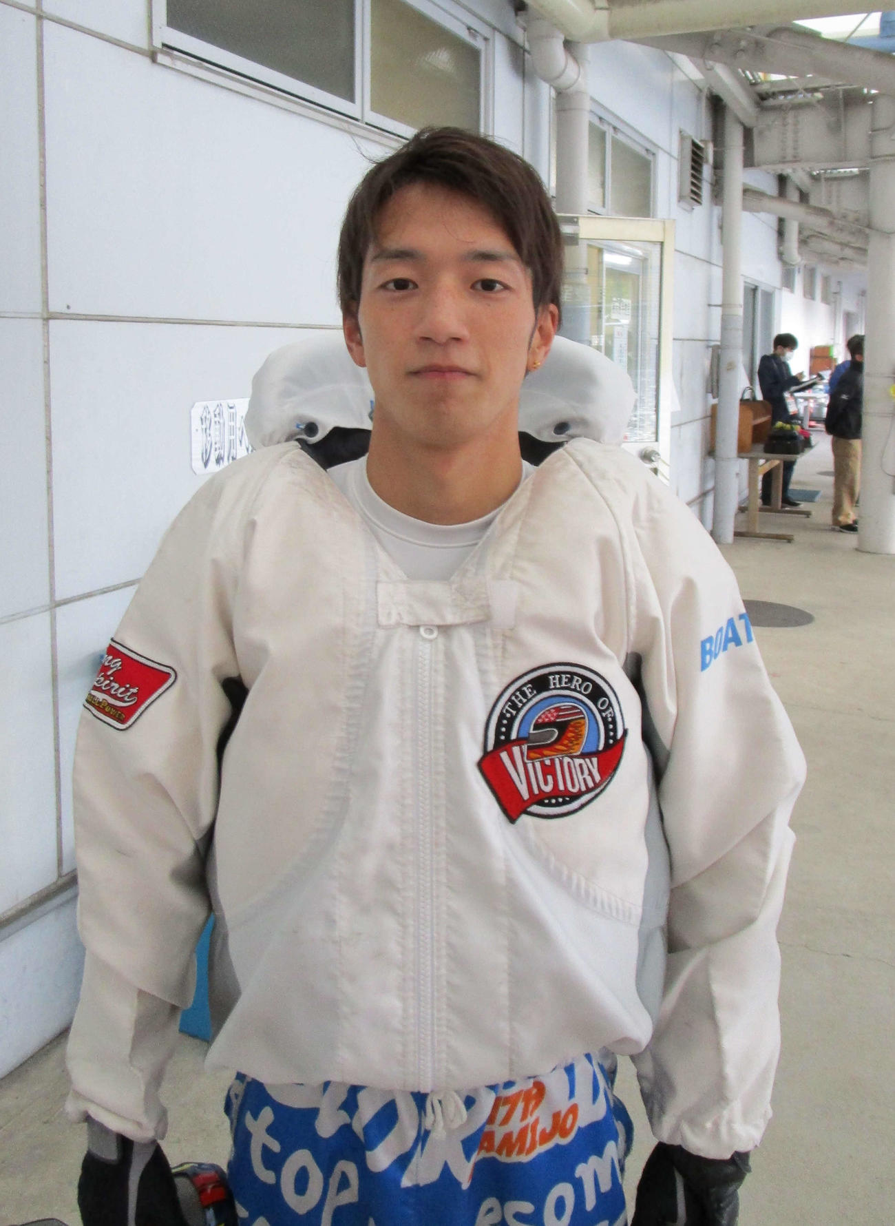 2日目を2、1着とし、オール3連対をキープした上條暢嵩（撮影・安井雅彦）