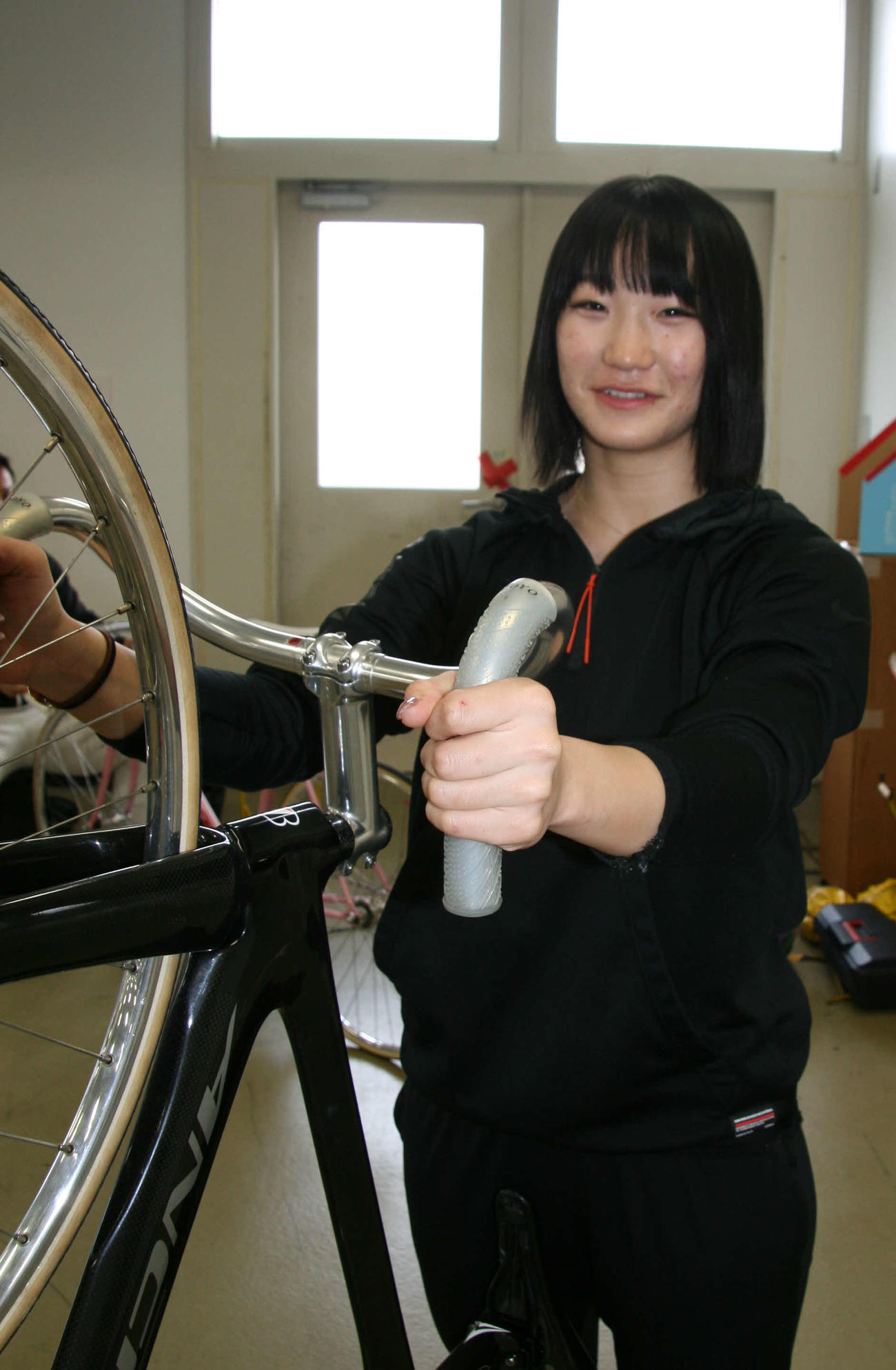 予1・6Rは前走に続き内村舞織が山原さくらと好勝負を演じる（撮影・秋山正則）