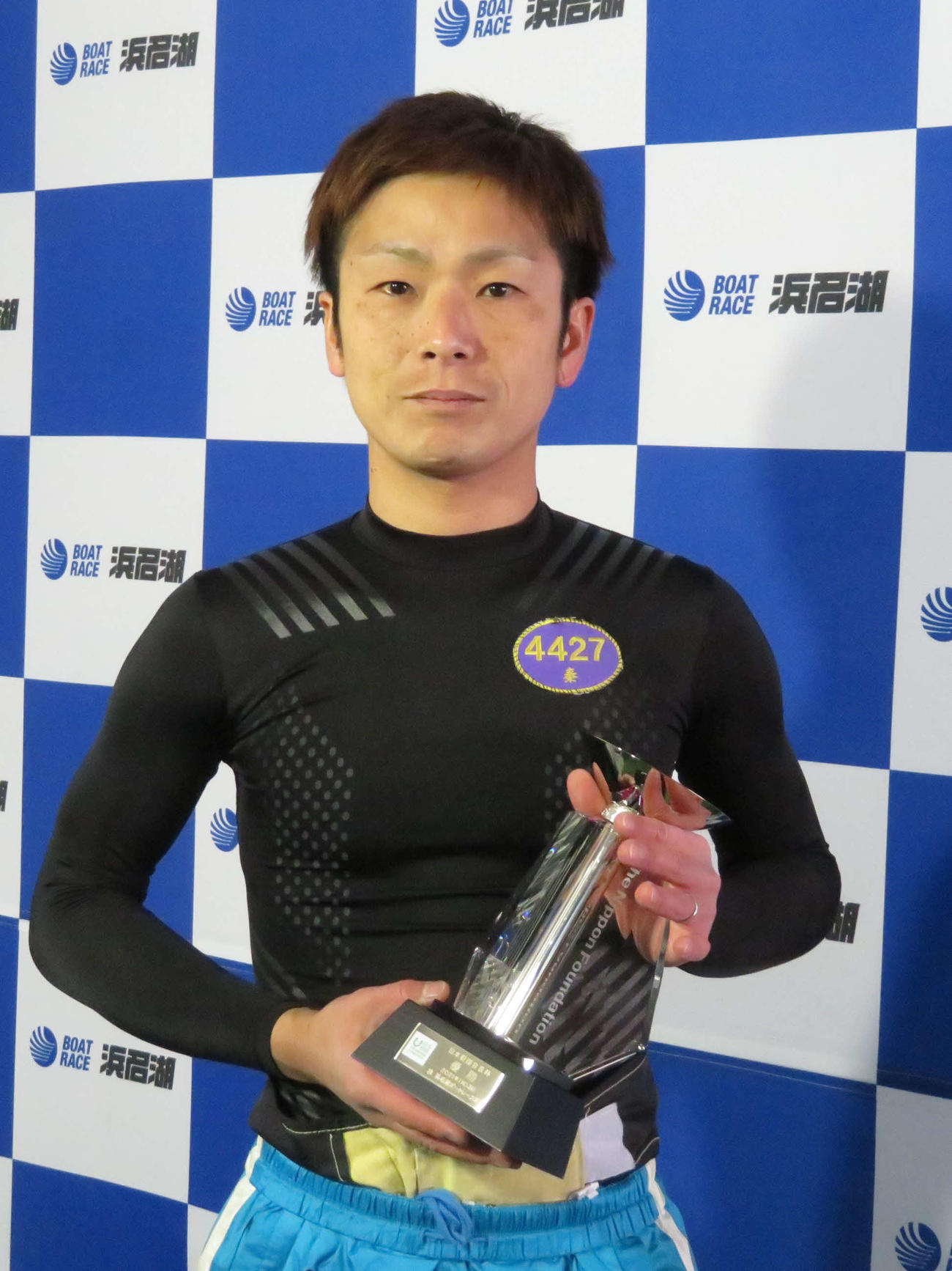 秦英悟がインから完璧な逃げを決めて優勝。（撮影・古村亮）