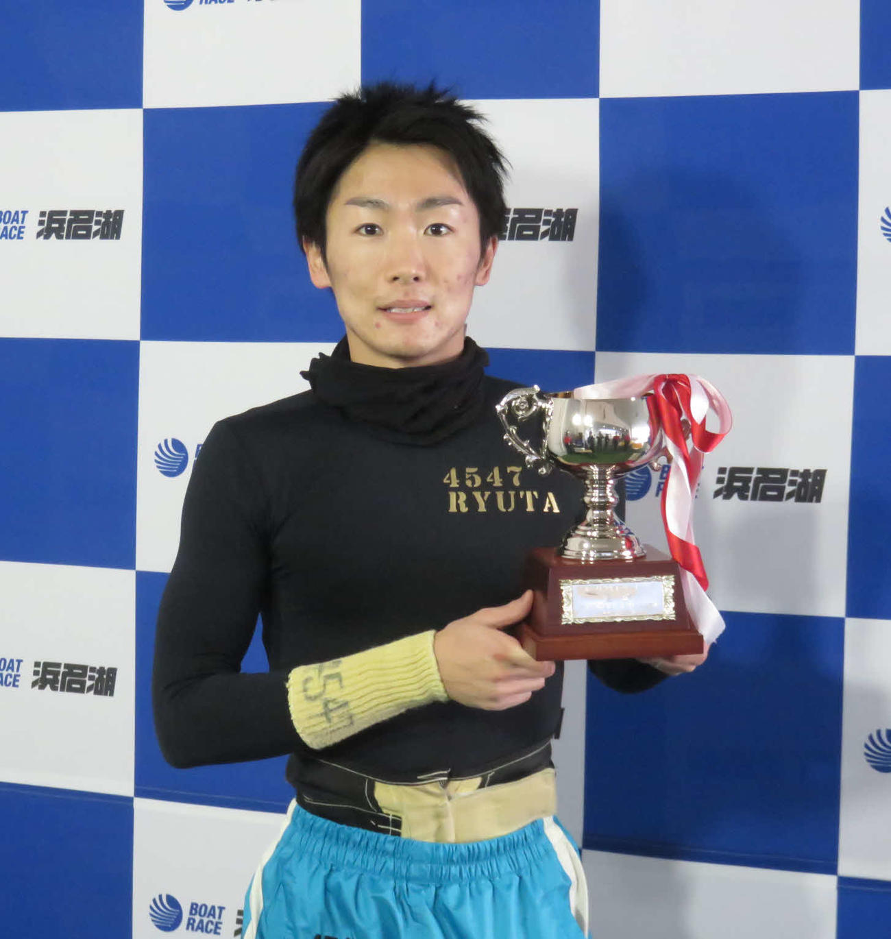 中田竜太が2Mで逆転勝ち。3場所連続Vを飾った