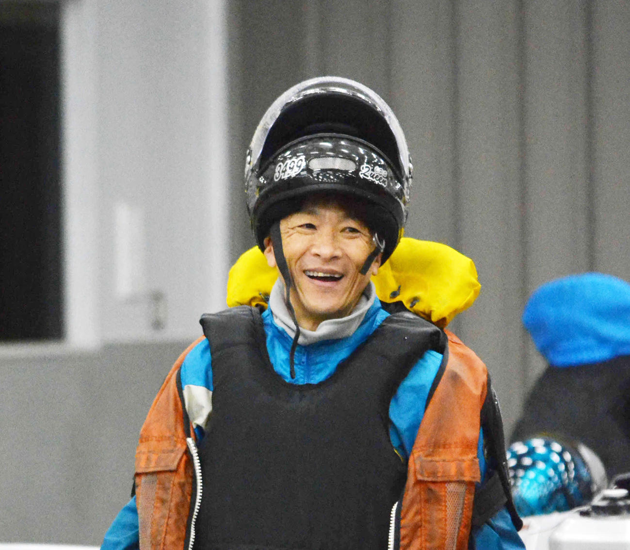 市川哲也が主導権を渡さない（撮影・栗原広人）