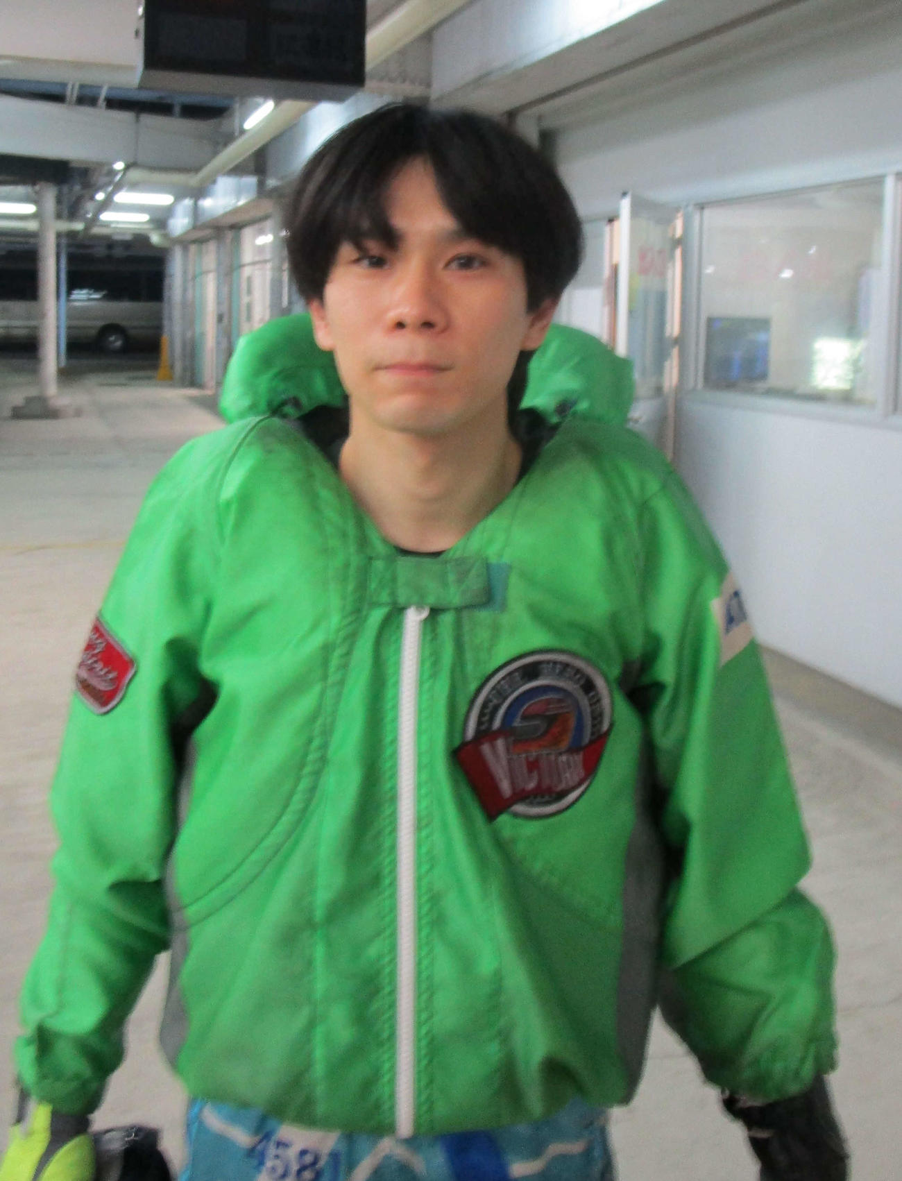 2日目10Rは吉村誠が3コースからまくる
