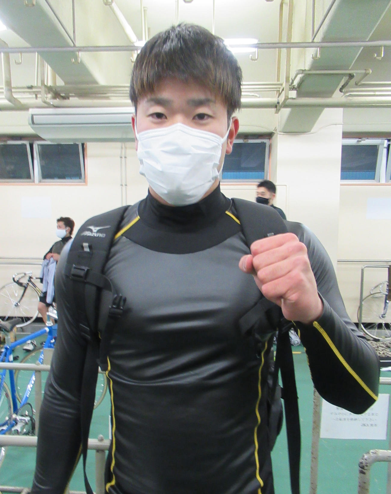 4場所ぶりの決勝進出へ気合十分の磯島成介（撮影・岡田晋）