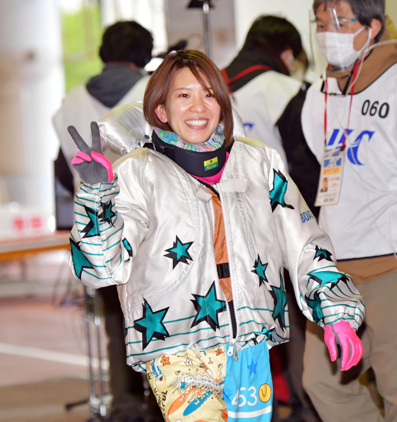 小野生奈選手のサイン入りTシャツ トップス