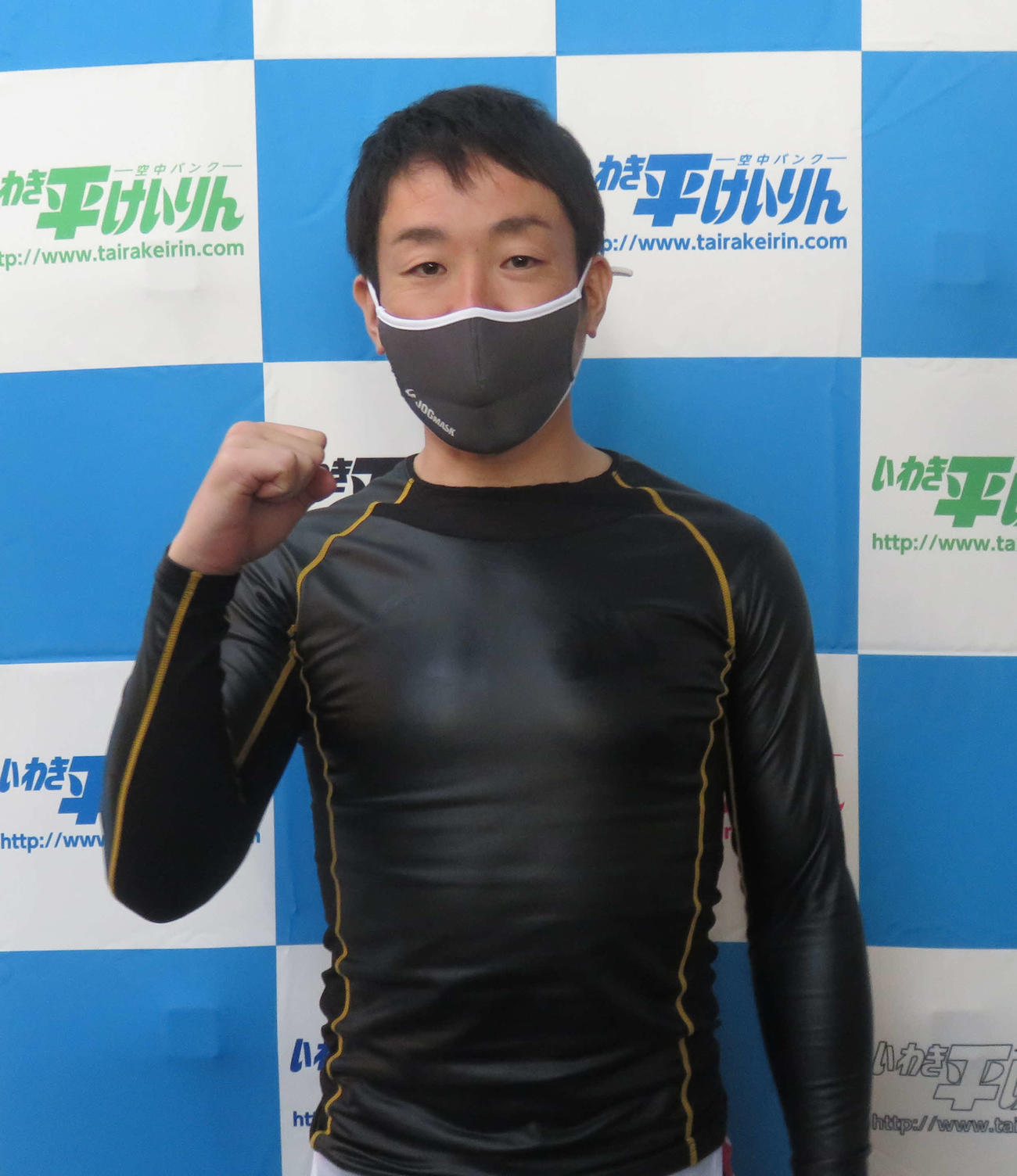 連日のシャープな動きが光る村田雅一（撮影・栗田文人）