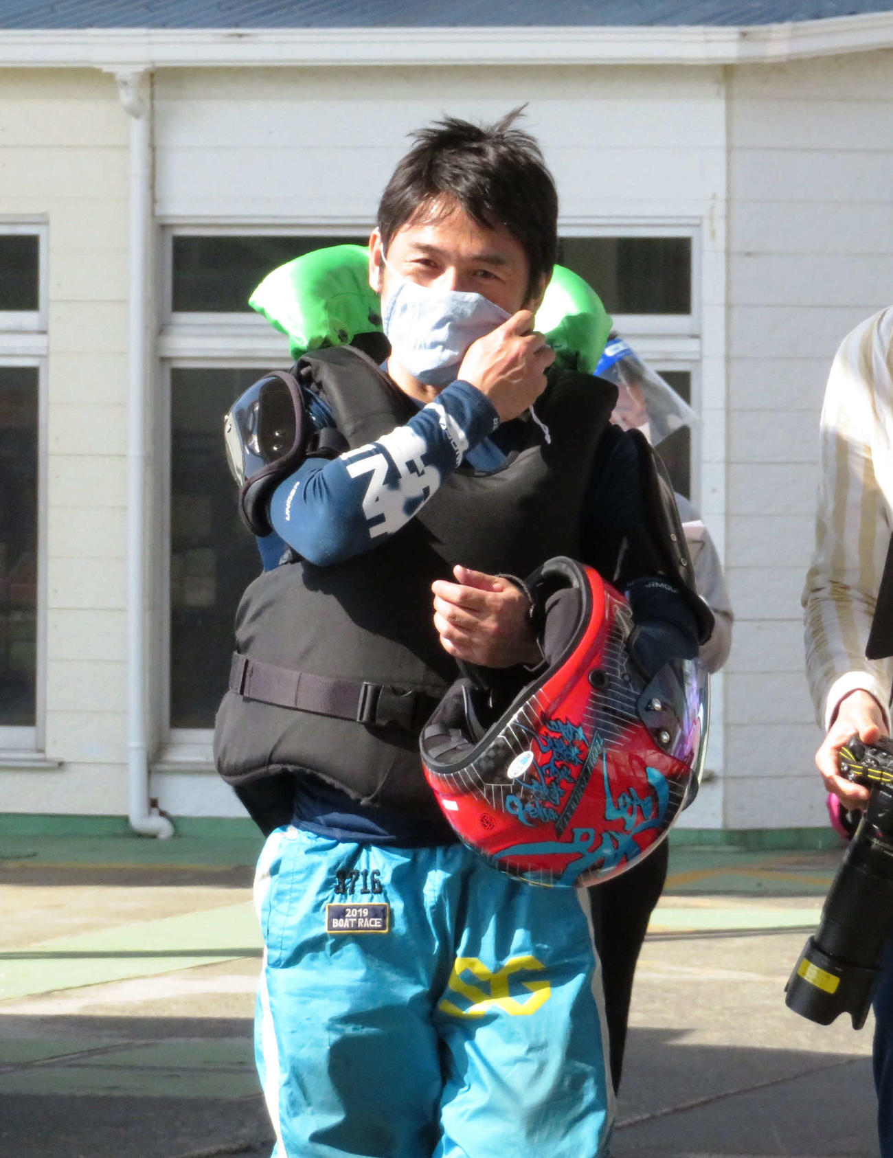 石渡鉄兵は低調機を引くも前検は悲観した様子はなし。地元ファンの期待に応える。（撮影・古村亮）