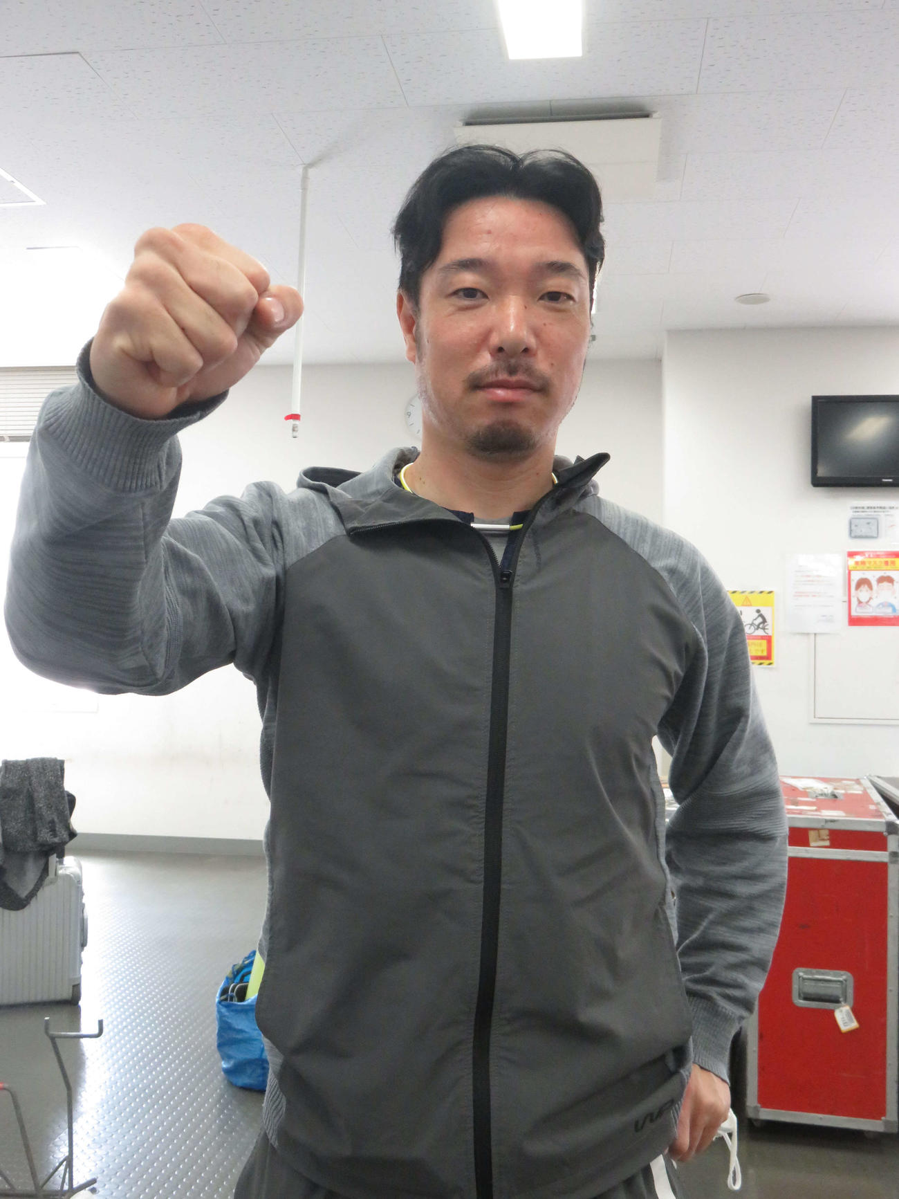 甲子園の息子にエールを送る海老根恵太