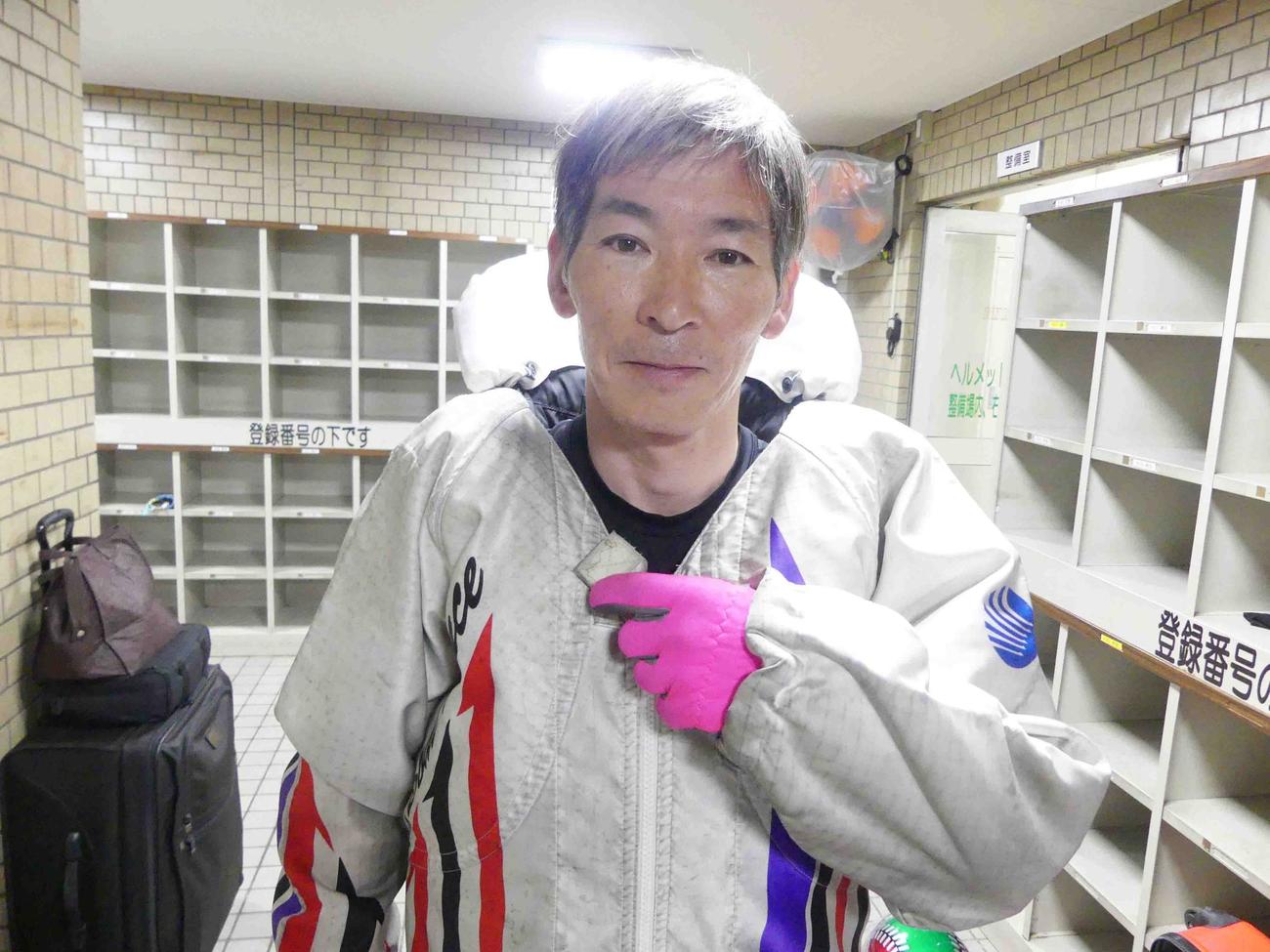 戸田16度目Vを飾った中沢和志（撮影・窪寺伸行）