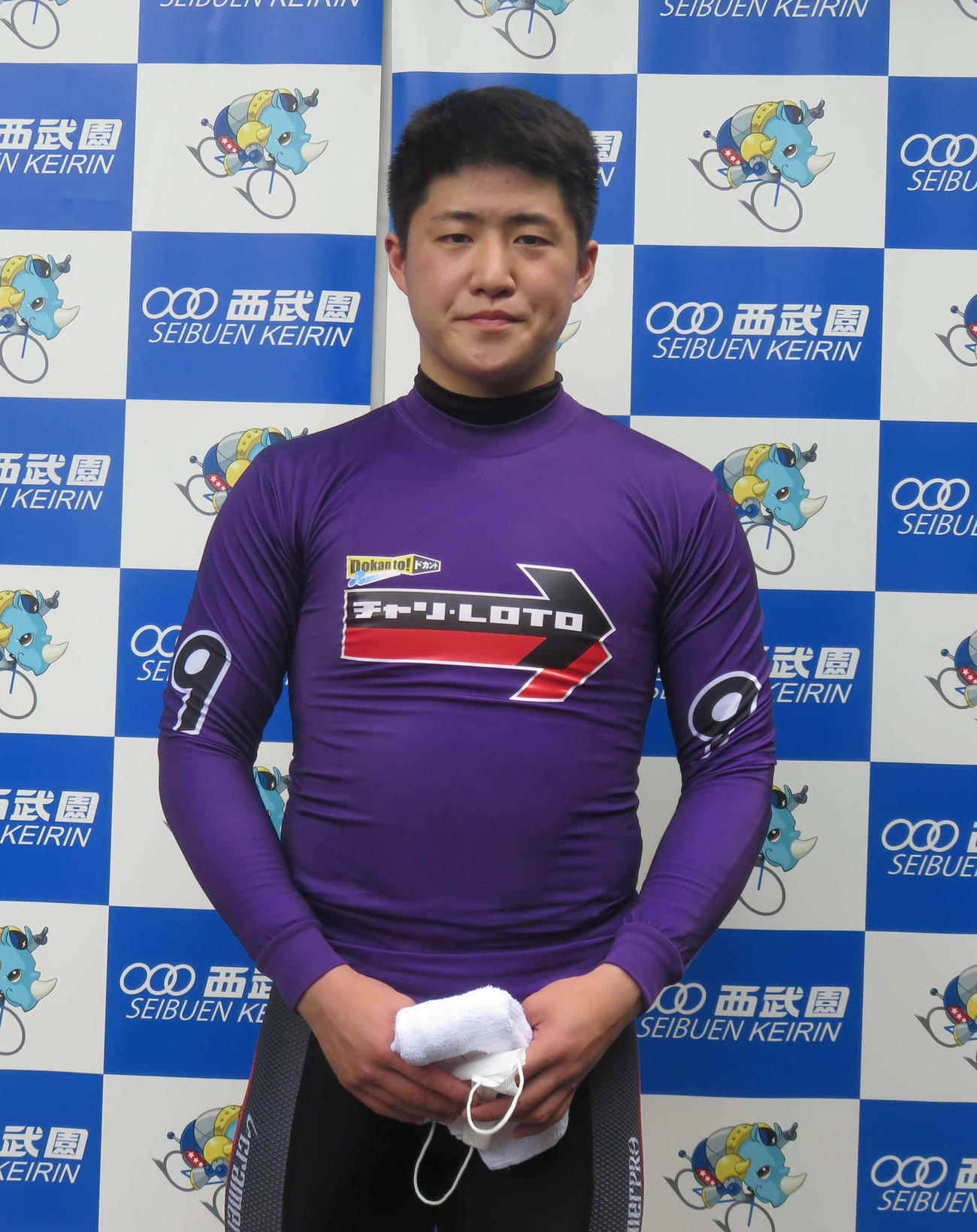 ほろ苦い通算100勝となった地元森田優弥が準決で奮起の走りを見せる（撮影・栗田文人）