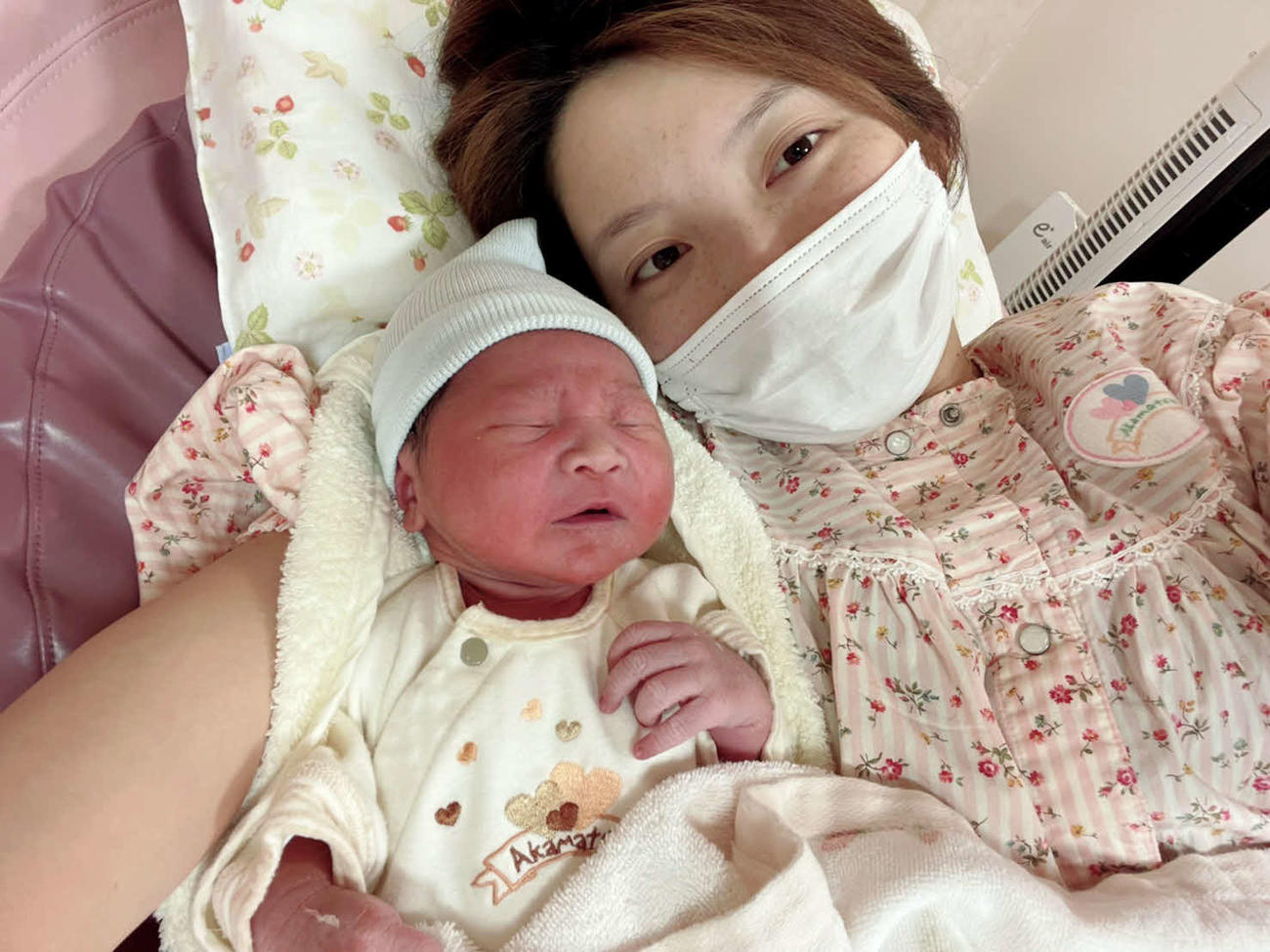 土屋南が1日、第1子となる男児を出産した（本人提供）