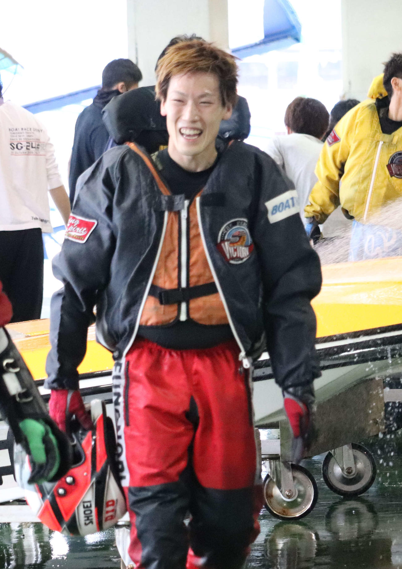 松井洪弥がエース機のパワー全開で勝負に出る