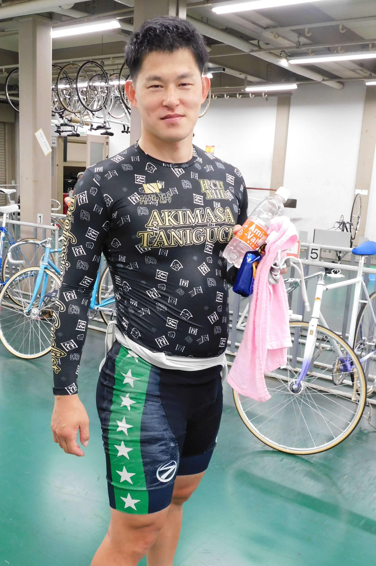 使い古したA級パンツとはさよならだ。次走の別府レインボーでS級復帰を狙う西村光太
