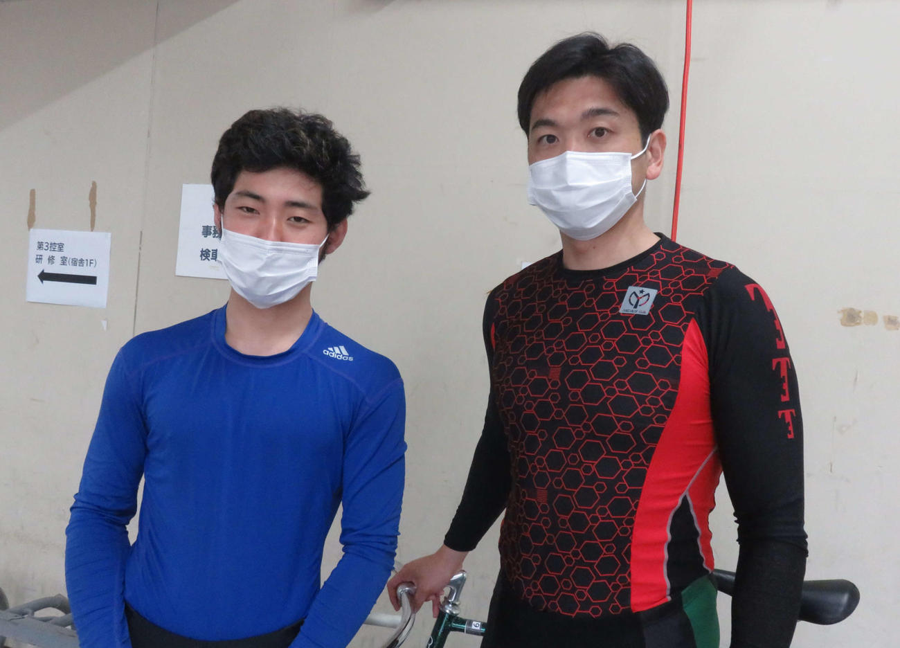 白河実業卒の牧田賢也（左）と緑川修平が決勝でタッグを結成