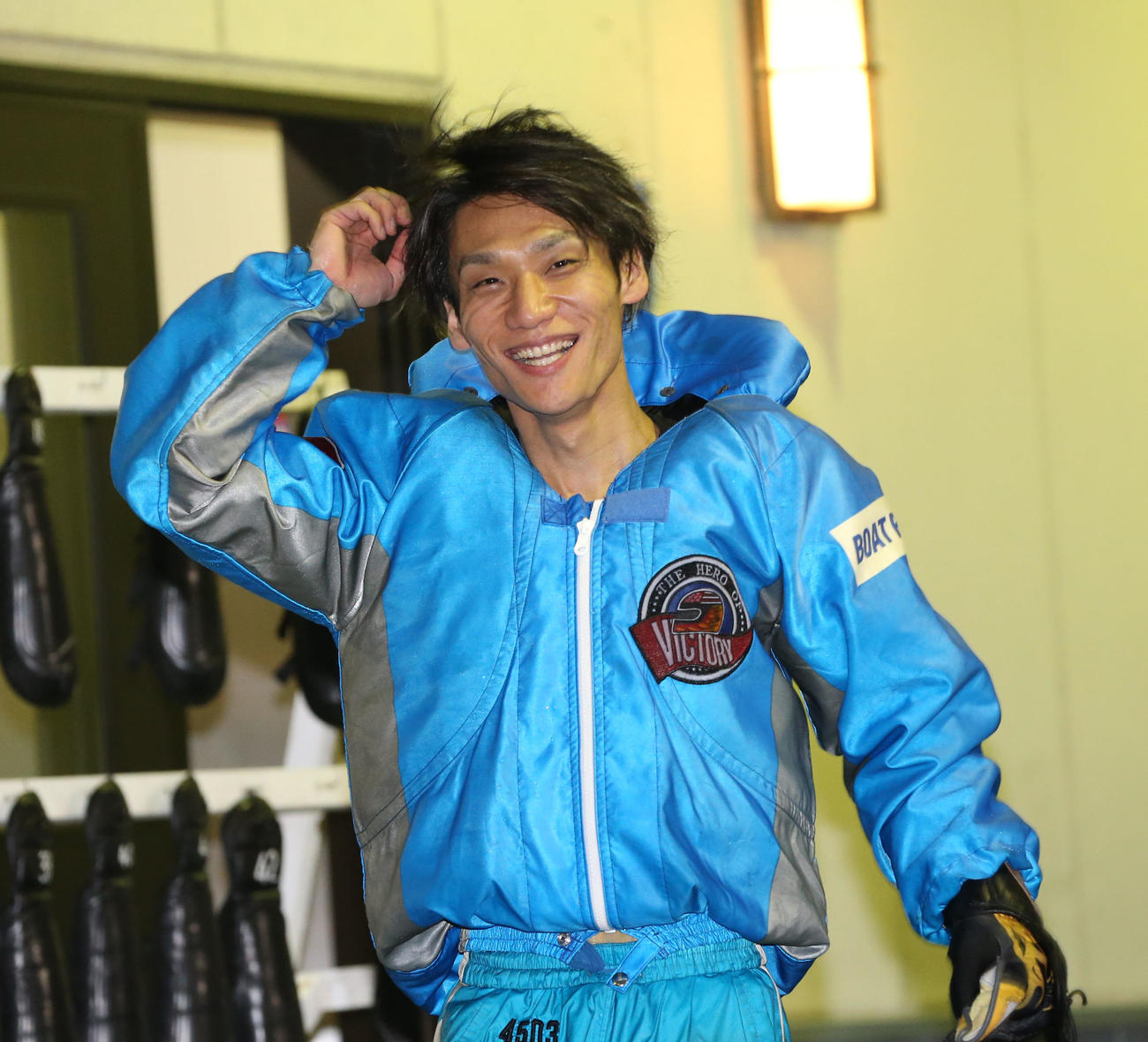 トップスタートから大ガマシを決めた上野真之介（撮影・屋方直哉）