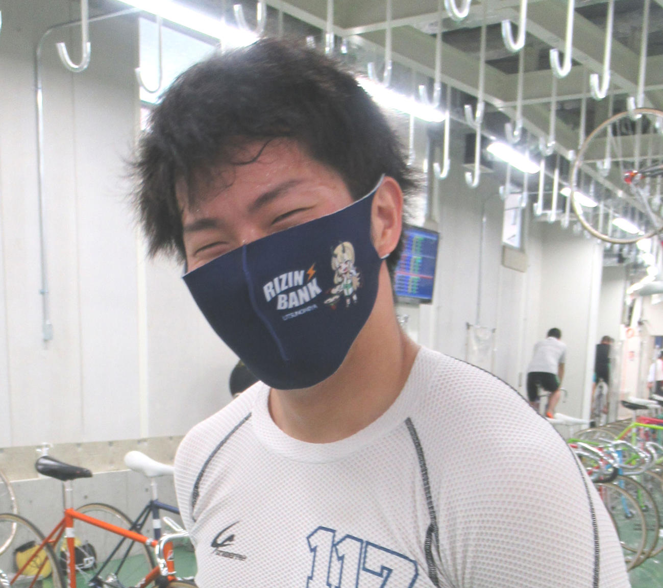 チャレンジ決勝8Rで神山尚と栃木ワンツーを狙う秋本耀太郎。マスクでも地元愛をアピール!?（撮影・岡田晋）