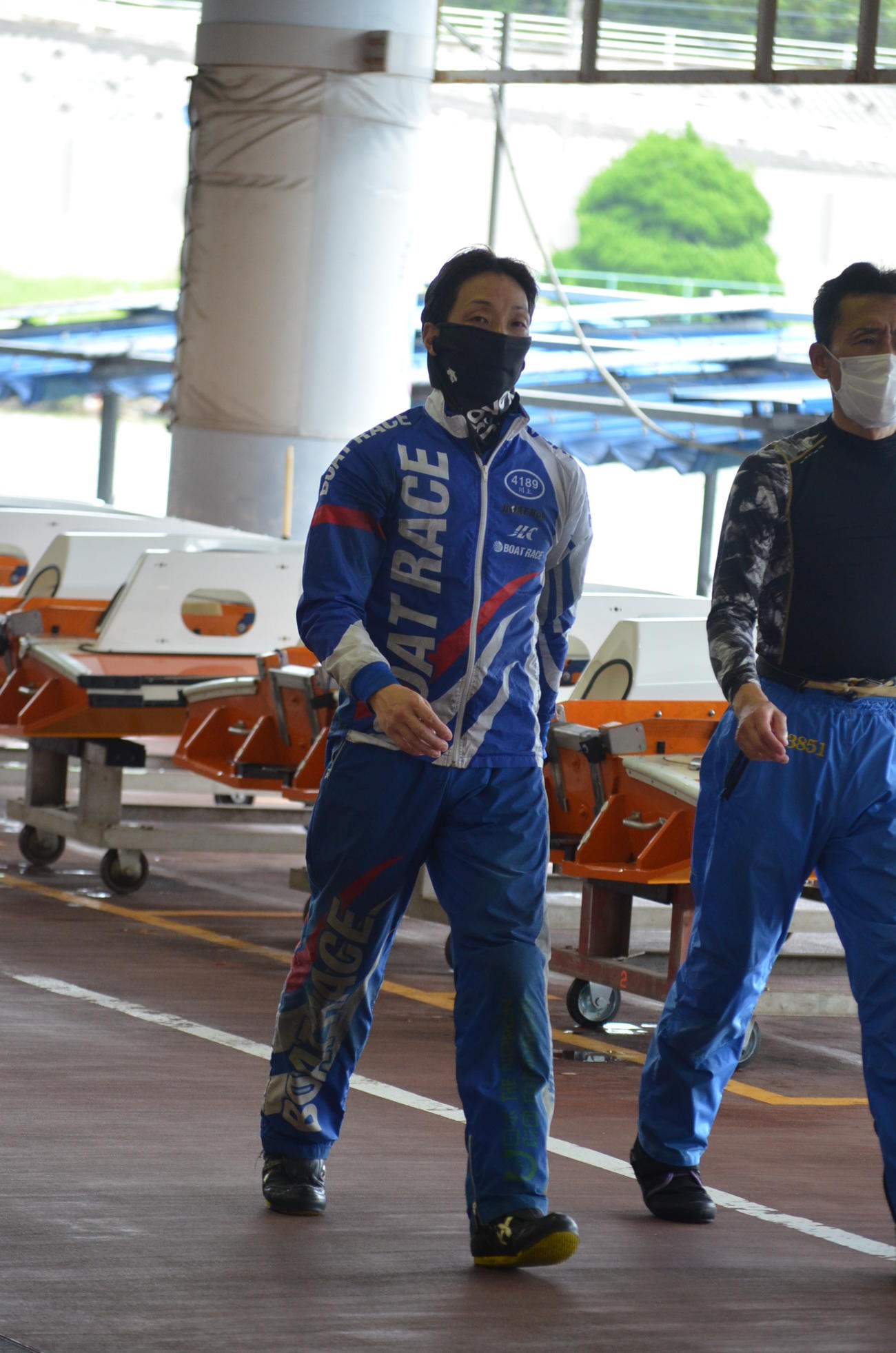 準優12R、予選トップ通過の川上剛がイン先制を果たす