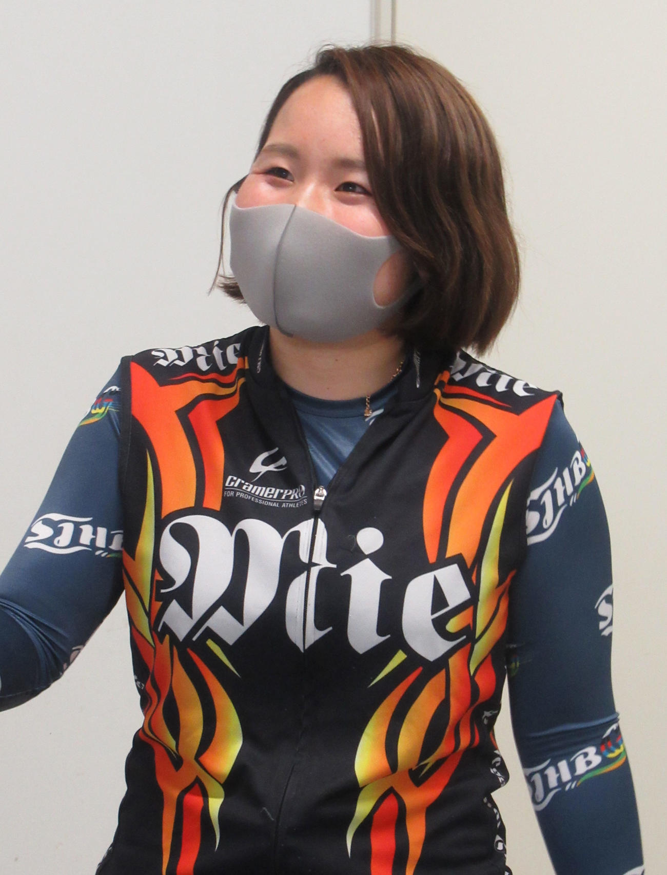 太田美穂が強敵の尾方真生に挑む（撮影・岡田晋）
