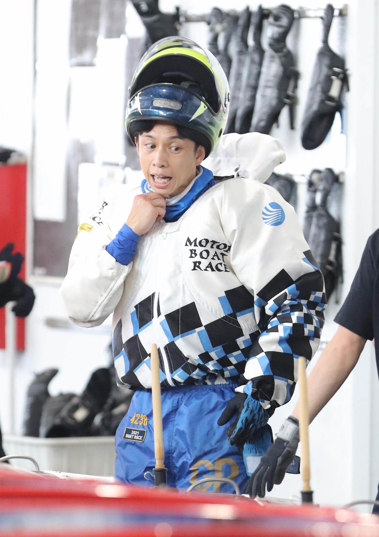 準優勝負駆けに成功した毒島誠