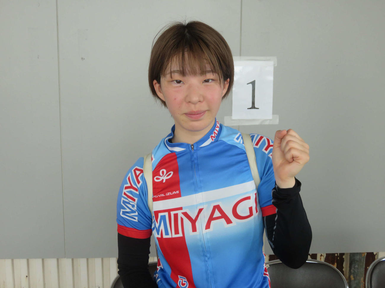 少しずつレースに慣れようと前を向く菅原ななこ