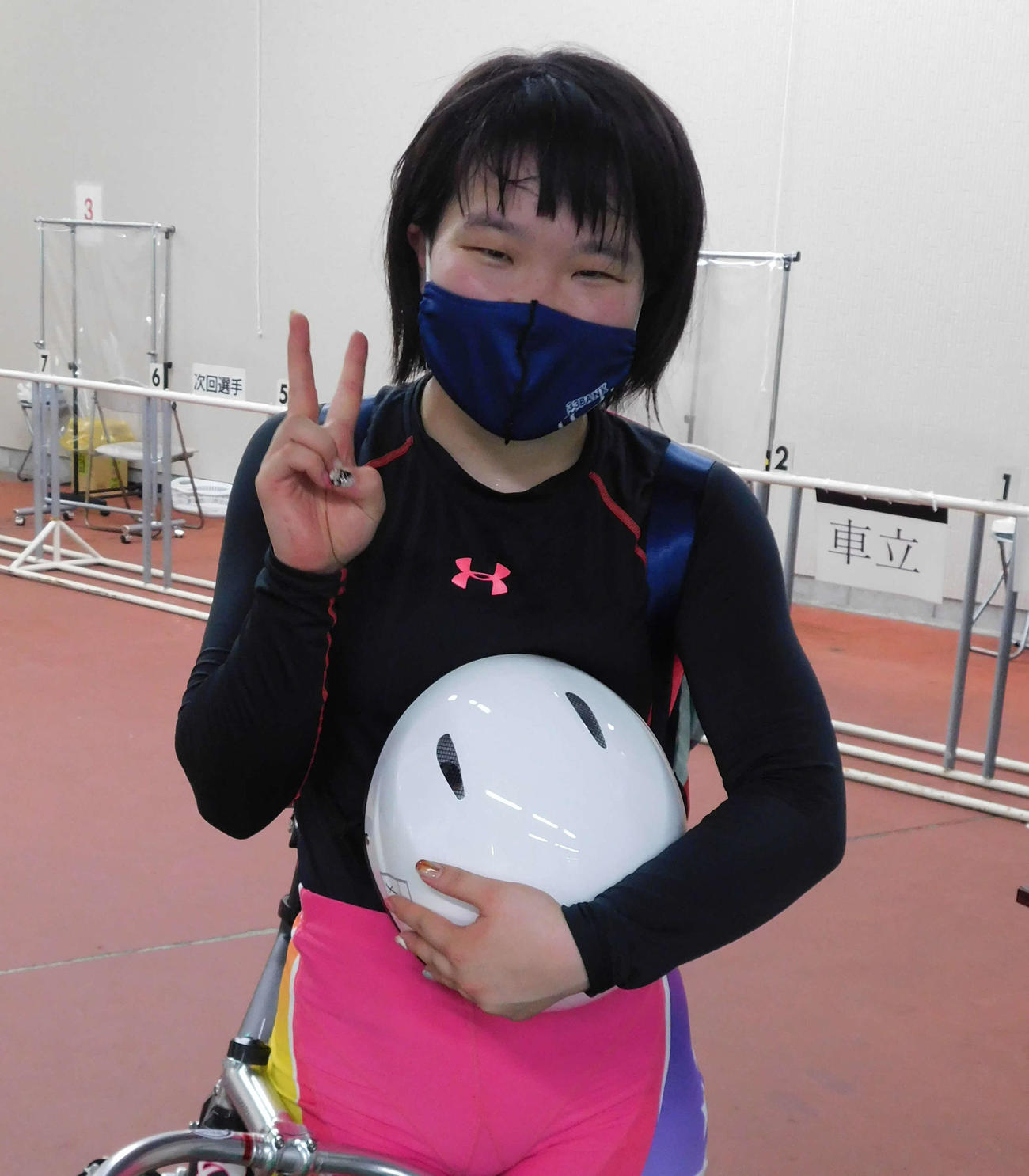 驚異の二の足を見せた刈込奈那
