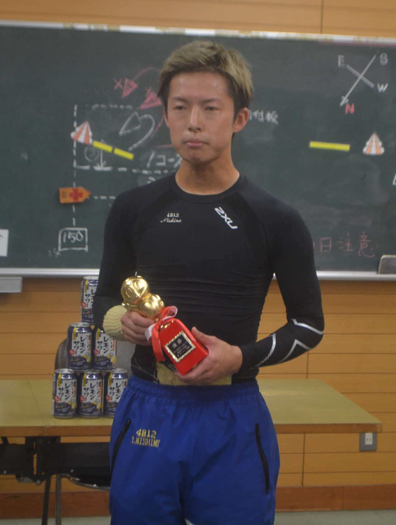 インからトップSで逃げ切った西野雄貴は、約2年半ぶりの優勝に表情を引き締めた