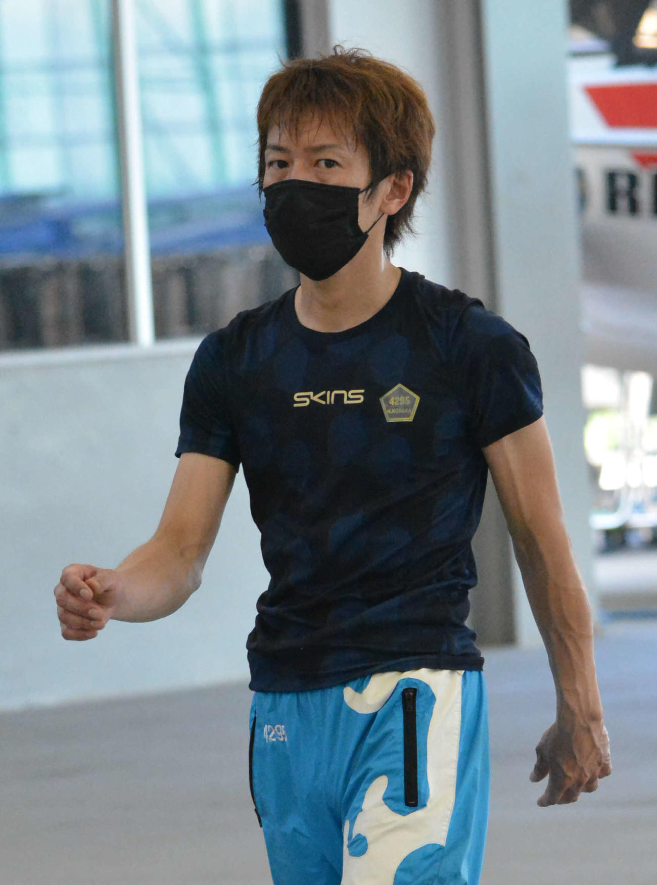 小坂尚哉が初日連勝を飾った