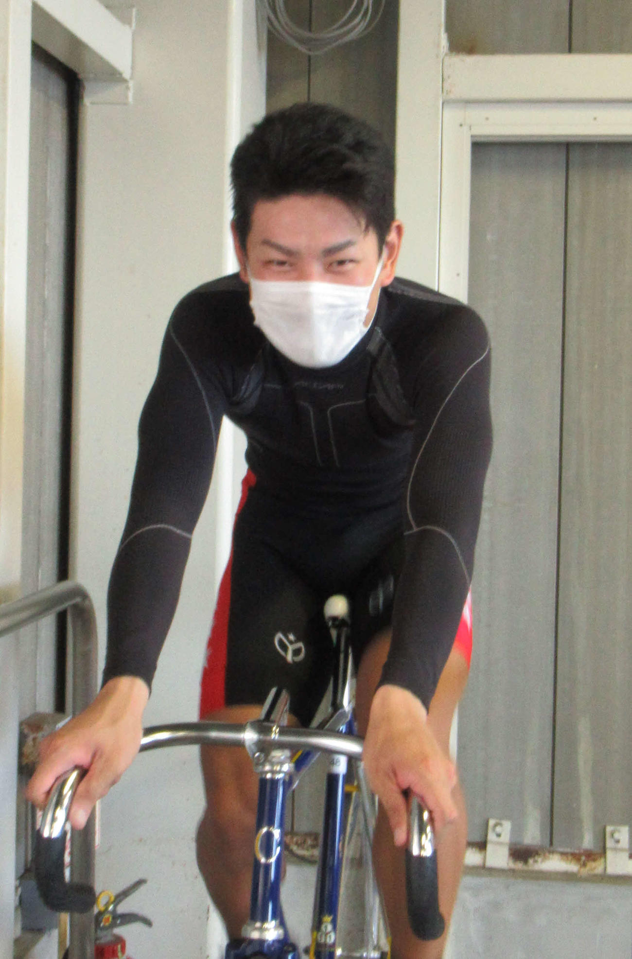 予選敗退の藤井侑吾が軌道修正してパワーを発揮した（撮影・山田敏明）