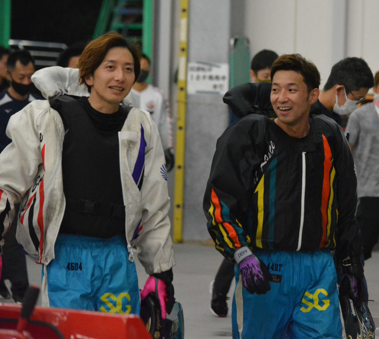 準優10Rでワンツーを決めた前田将太（左）と桑原悠