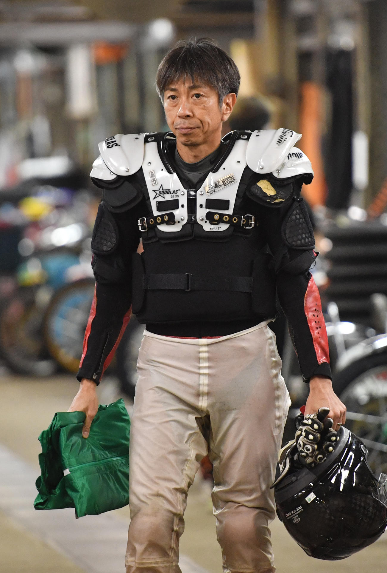 準決勝戦9Rで3着の高橋貢（撮影・柴田隆二）