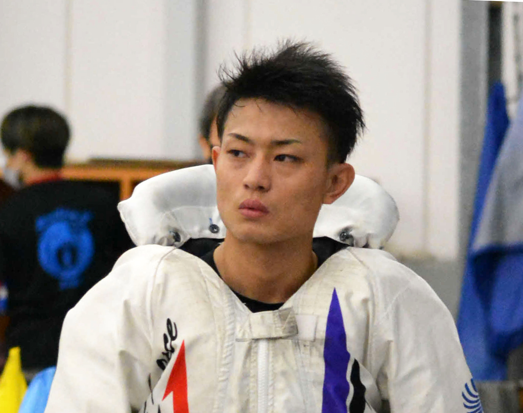 中村晃朋が3日目9Rで3連勝を狙う（撮影・栗原ひろ人）