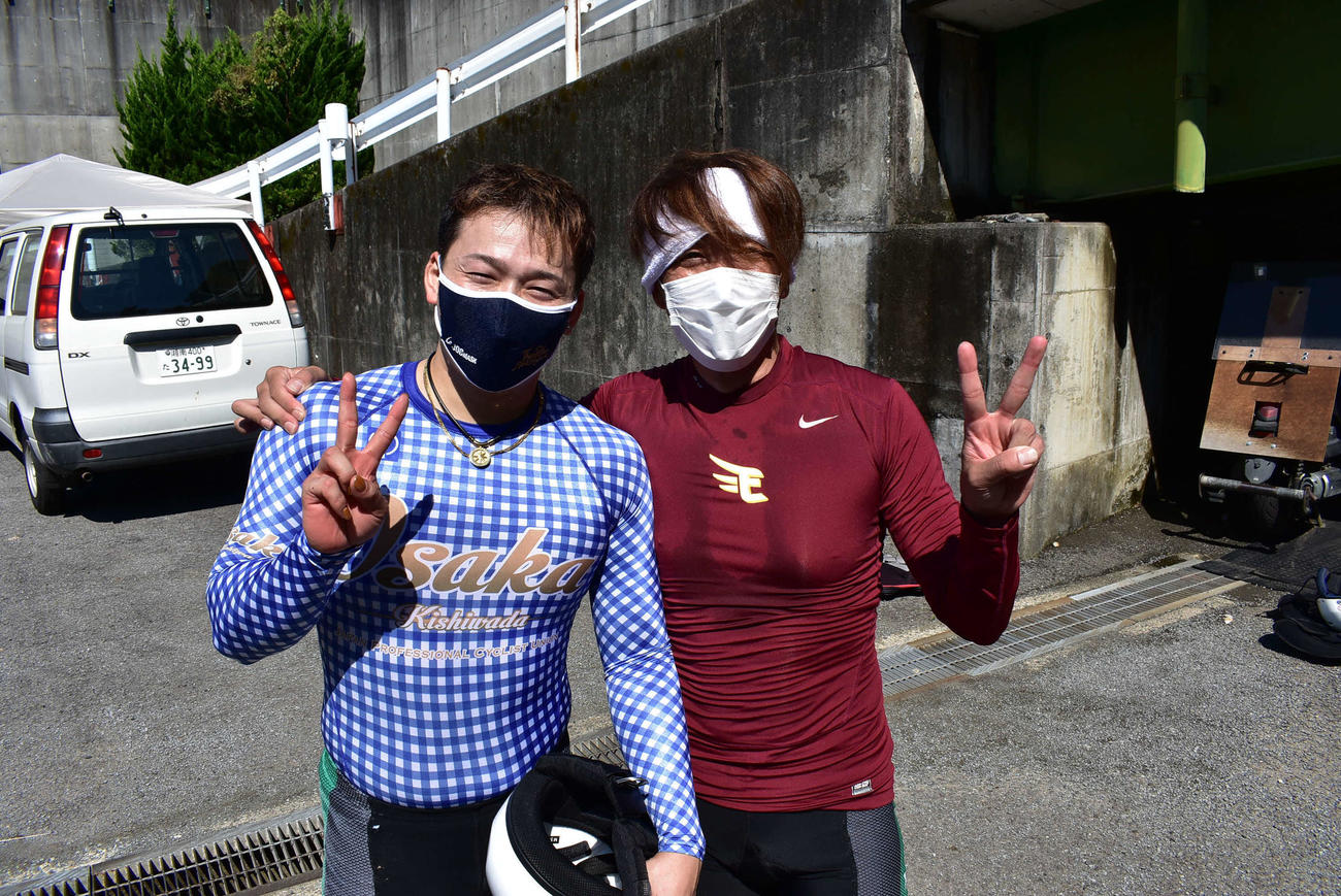 山田圭二が牛田樹希斗(左)を巧みにリードして中部上位独占に貢献した（撮影・松井律）