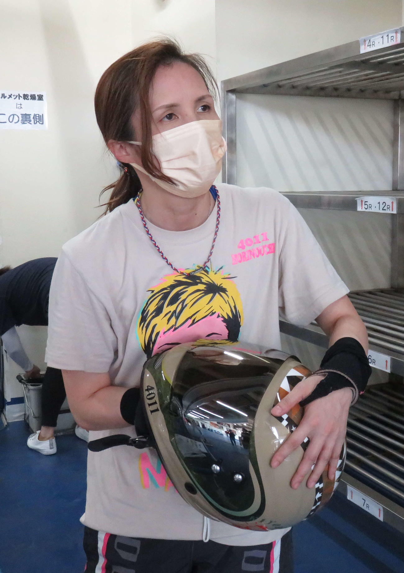 抱負を話す堀之内紀代子