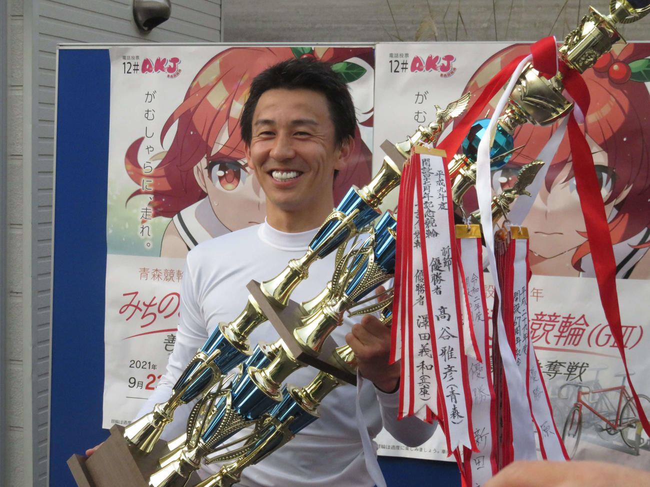 デビュー22年で待望のG3初優勝を飾った佐々木雄一