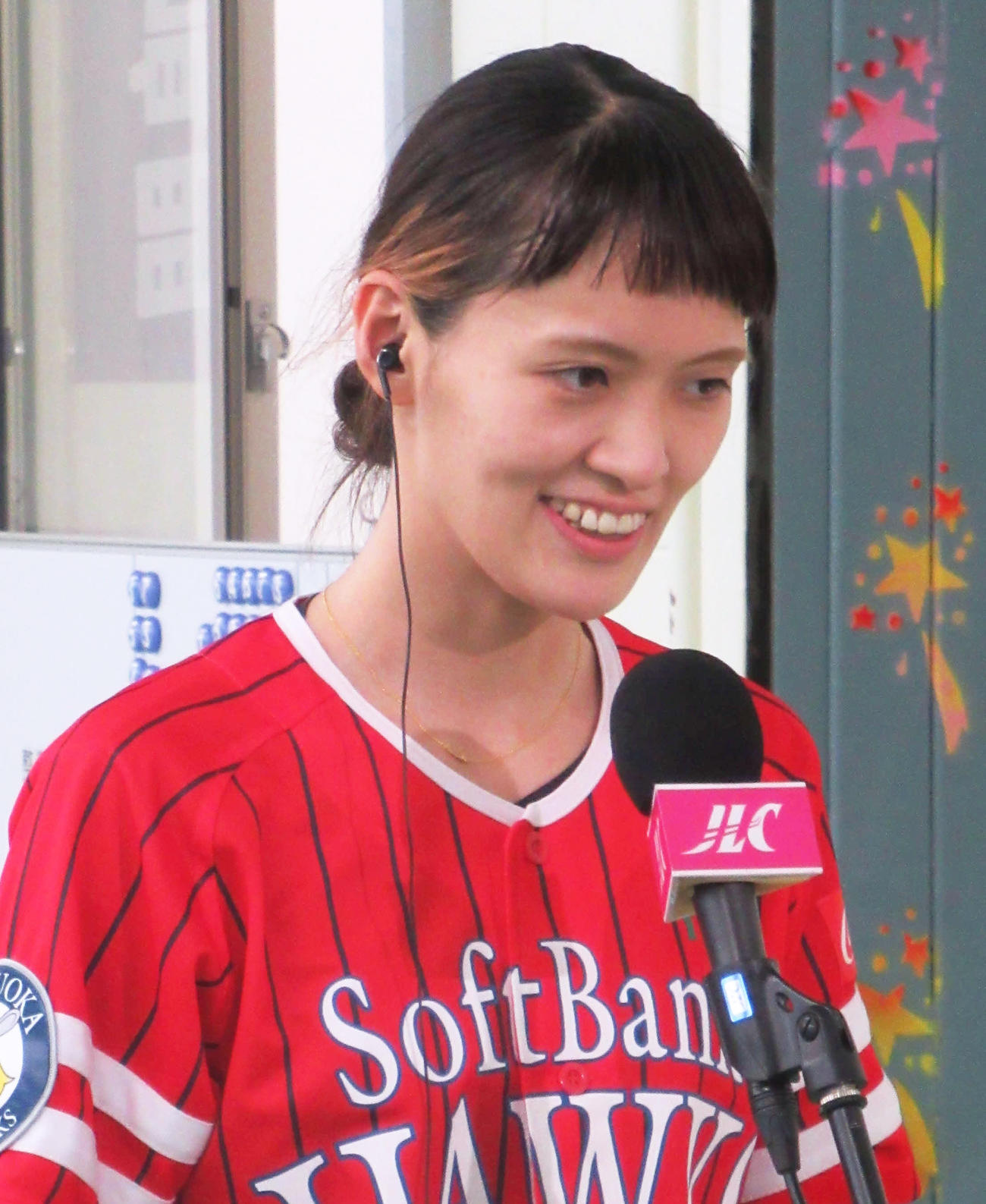 無傷の5連勝を飾った渡辺優美が完全優勝を宣言した（撮影・奈島宏樹）