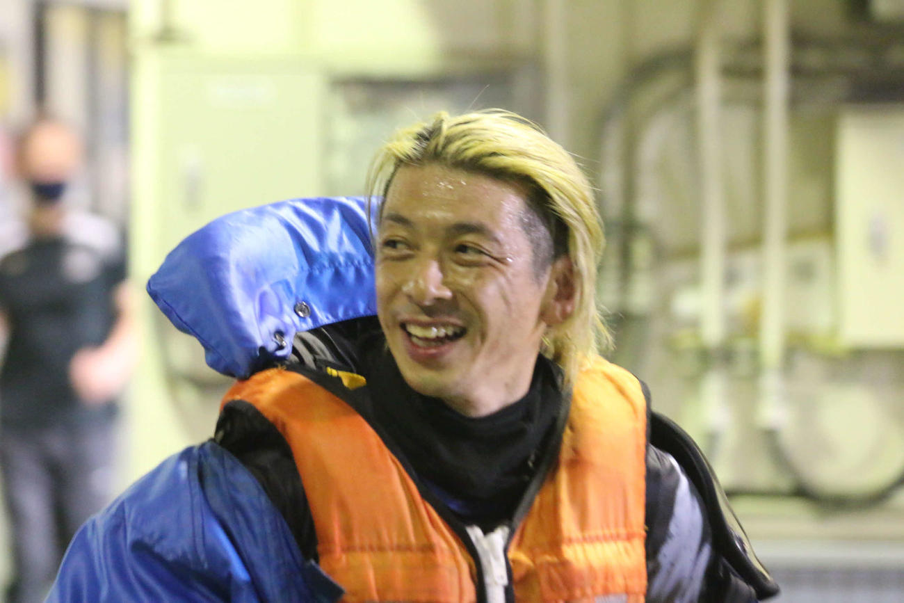 エース14号機を駆る吉田光が3日目12R、3コースからイン白井英治を豪快にまくった