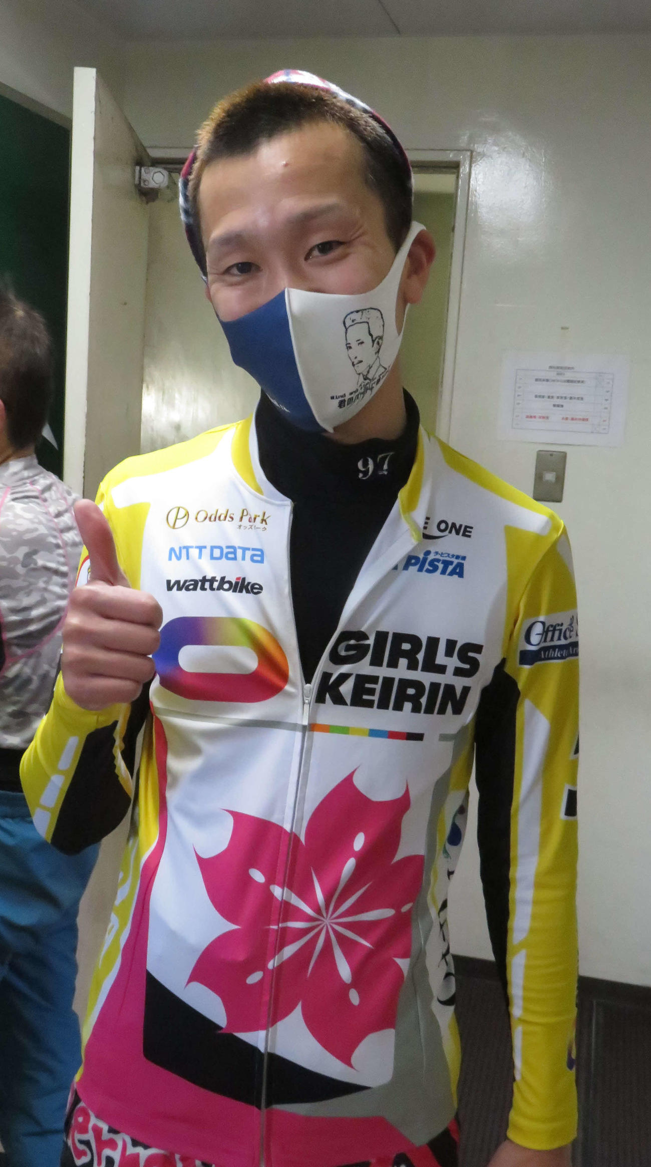 江戸川ボート　西山貴浩は前回大会でも、ガールズケイリン児玉碧衣から譲り受けたジャージーを着てその後に優勝を飾った