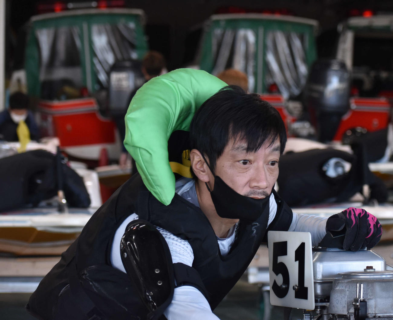 初日に唯一の連勝発進を決めた服部幸男