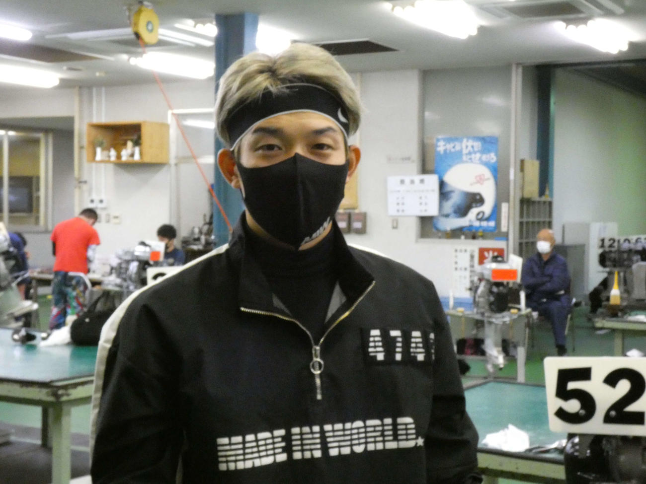 丸亀のモンスターエンジン・64号機を手にした木村仁紀。今節も大暴れするか（撮影・前原一樹）