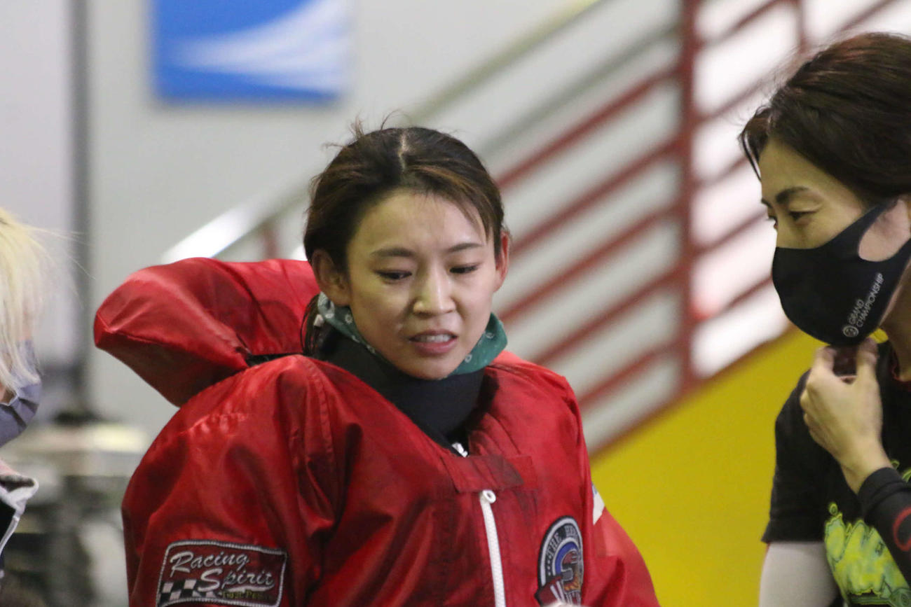 女子戦3節連続V中の「若松の女王」守屋美穂は、3日目からの巻き返しを狙う
