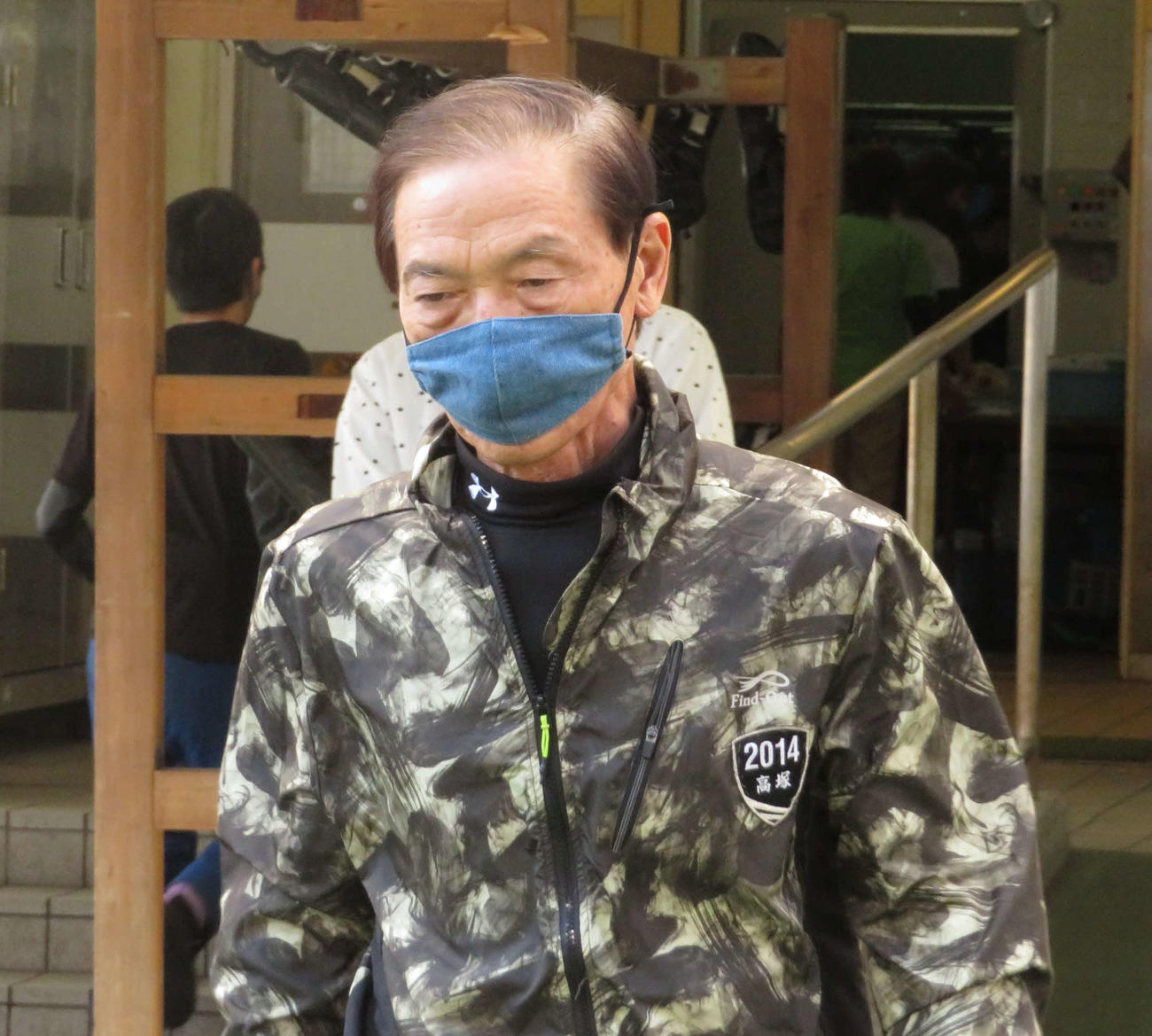高塚清一が大崩れなく着をまとめ予選突破を目指す（撮影・古村亮）