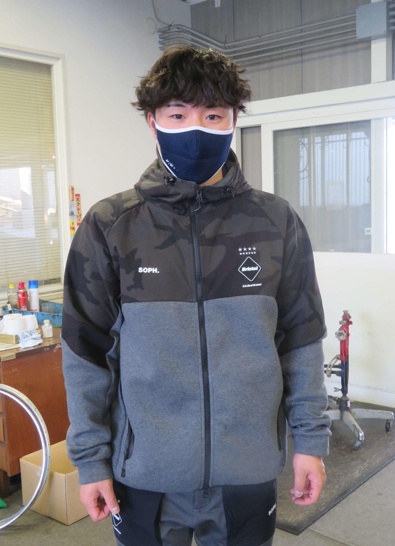 同期の活躍に刺激を受けた上野雅彦が自力で突破する